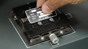 UV digital inkjet printer for printing aluminum